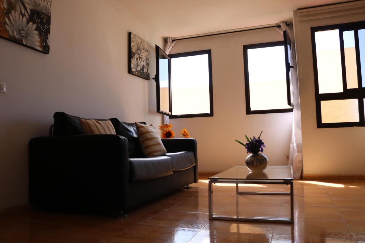 Apartamentos La Carmen Арресіфе Екстер'єр фото